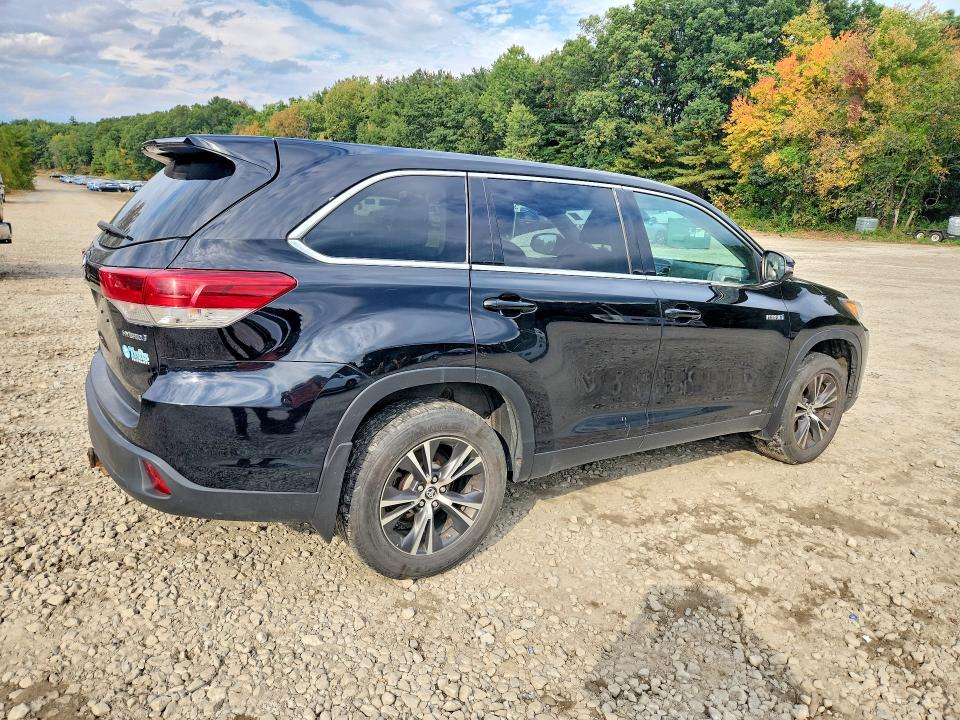 Aukcja sprzedaży 2019 Toyota Highlander Hybrid, vin: 5TDBGRFH5KS059115, numer aukcji: 71614576