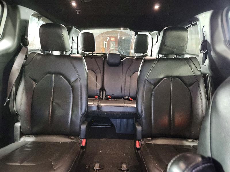 71099696 :رقم المزاد ، 2C4RC1BG0LR106733 vin ، 2020 Chrysler Pacifica مزاد بيع