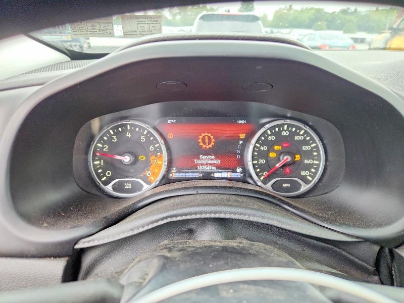 2015 Jeep Renegade მანქანა იყიდება აუქციონზე, vin: ZACCJBCT0FPB65437, აუქციონის ნომერი: 70331296