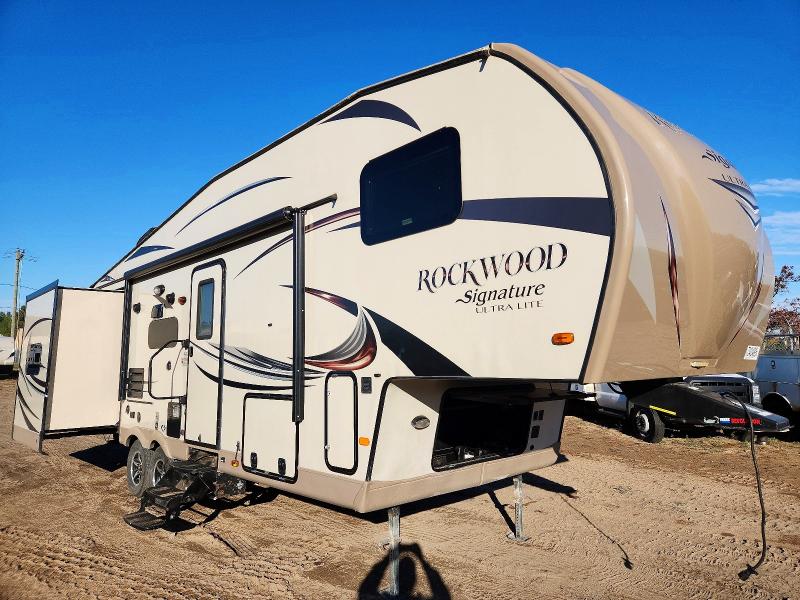 2015 Foresriver Rockwood მანქანა იყიდება აუქციონზე, vin: 4X4FRLD29F1867018, აუქციონის ნომერი: 73424896