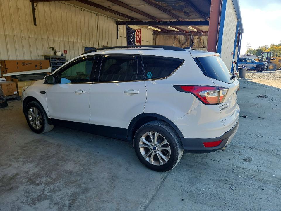 Продажа на аукционе авто 2017 Ford Escape, vin: 1FMCU0GD0HUB48708, номер лота: 71540226