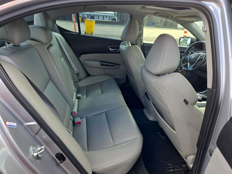 71081816 :رقم المزاد ، 19UUB2F34JA011301 vin ، 2018 Acura Tlx مزاد بيع