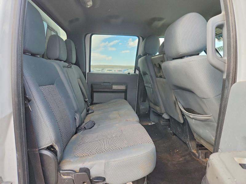 71864386 :رقم المزاد ، 1FT8W3B6XDEA95048 vin ، 2013 Ford F350 مزاد بيع