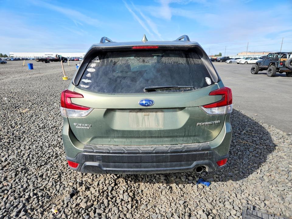 71461546 :رقم المزاد ، JF2SKASC4KH472143 vin ، 2019 Subaru Forester مزاد بيع