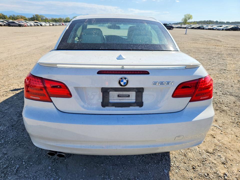 Продажа на аукционе авто 2012 Bmw 328, vin: WBADW7C58CE729609, номер лота: 70639986