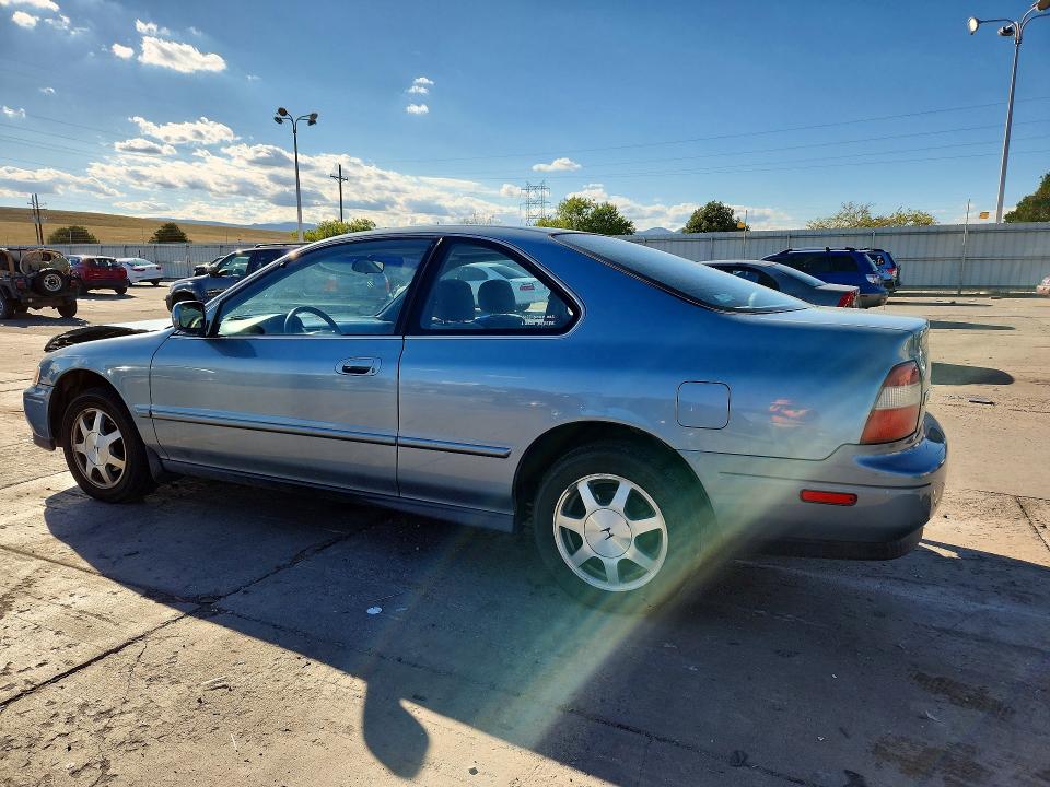 1995 Honda Accord მანქანა იყიდება აუქციონზე, vin: 1HGCD7257SA019923, აუქციონის ნომერი: 71200136