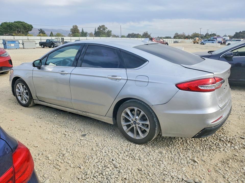 Aukcja sprzedaży 2019 Ford Fusion, vin: 3FA6P0LU9KR225742, numer aukcji: 71494656