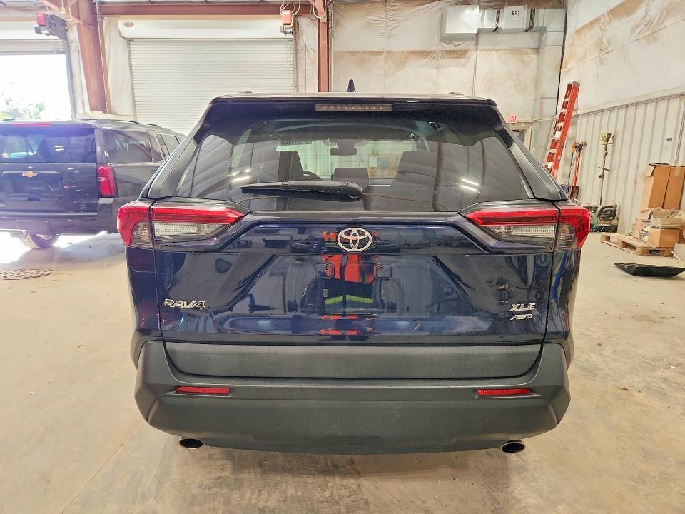 Aukcja sprzedaży 2021 Toyota Rav4, vin: 2T3P1RFV7MW210938, numer aukcji: 71355866