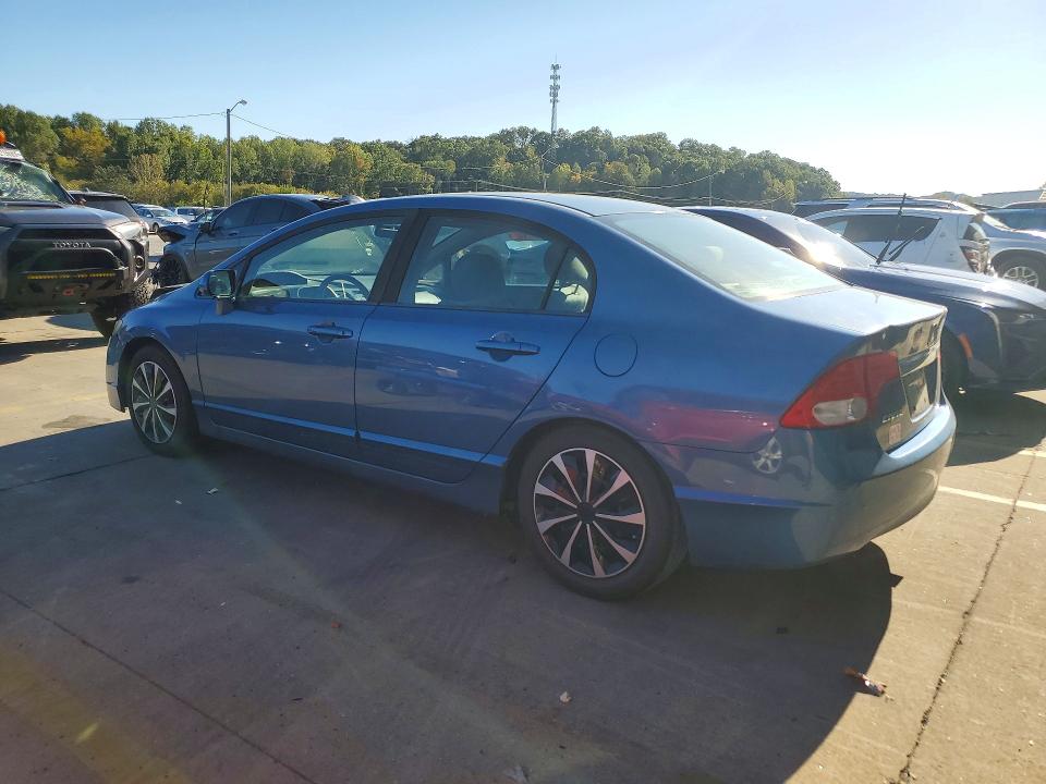2010 Honda Civic მანქანა იყიდება აუქციონზე, vin: 19XFA1F50AE084247, აუქციონის ნომერი: 70921376