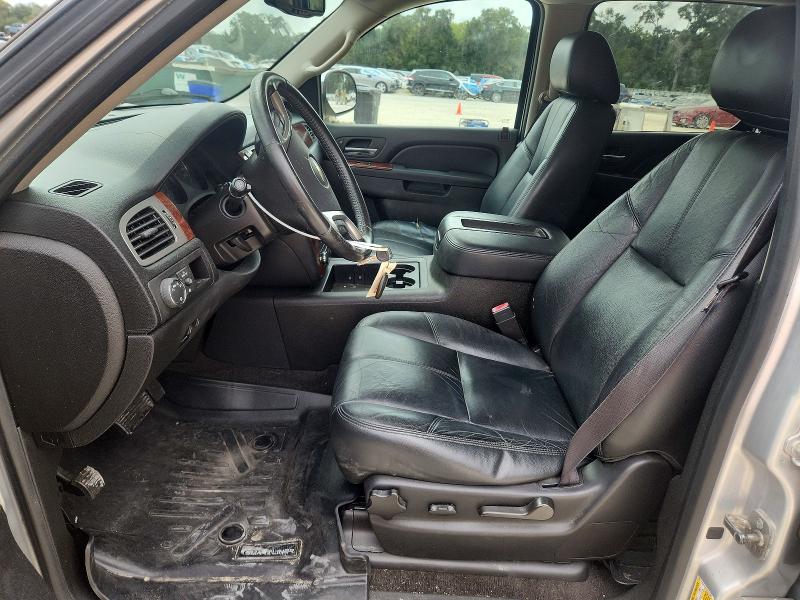 71684756 :رقم المزاد ، 1GNSCJE02ER219387 vin ، 2014 Chevrolet Suburban مزاد بيع