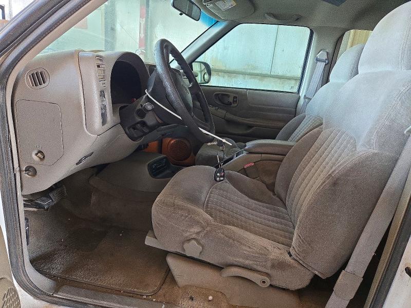 Aukcja sprzedaży 2001 Chevrolet Blazer, vin: 1GNDT13W612228421, numer aukcji: 72377266