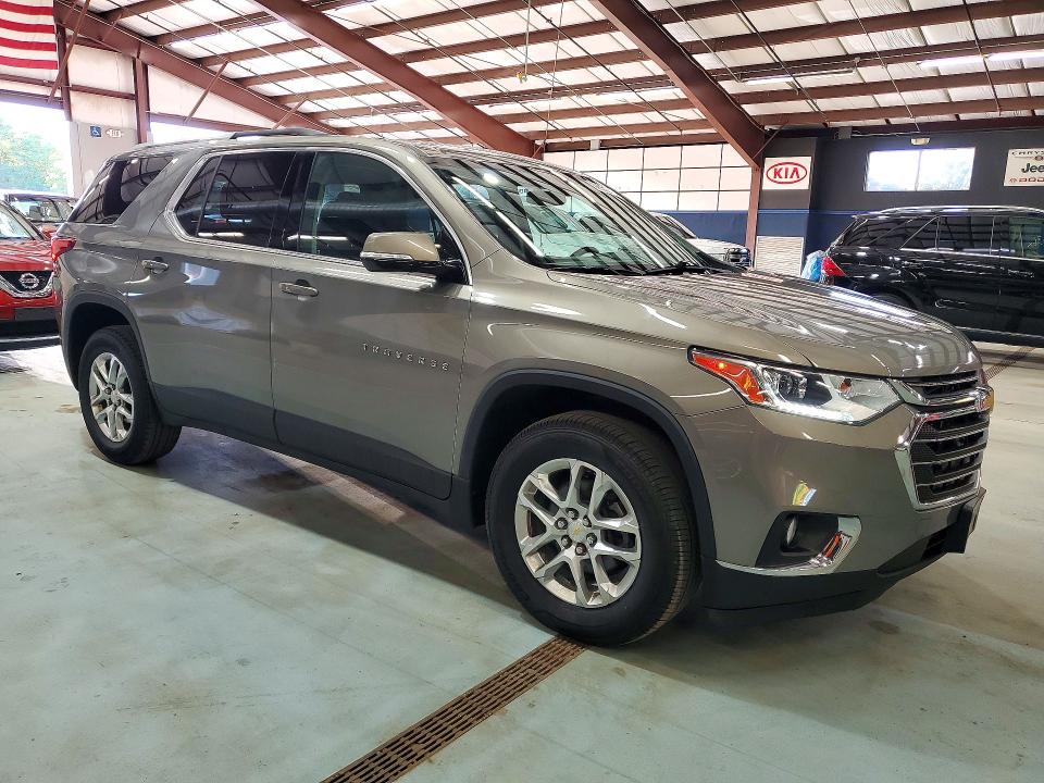 72351796 :رقم المزاد ، 1GNEVGKW1JJ182652 vin ، 2018 Chevrolet Traverse مزاد بيع