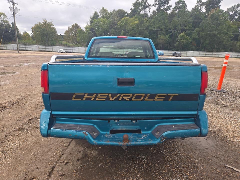 70634656 :رقم المزاد ، 1GCCS19Z9S8206727 vin ، 1995 Chevrolet S Truck مزاد بيع