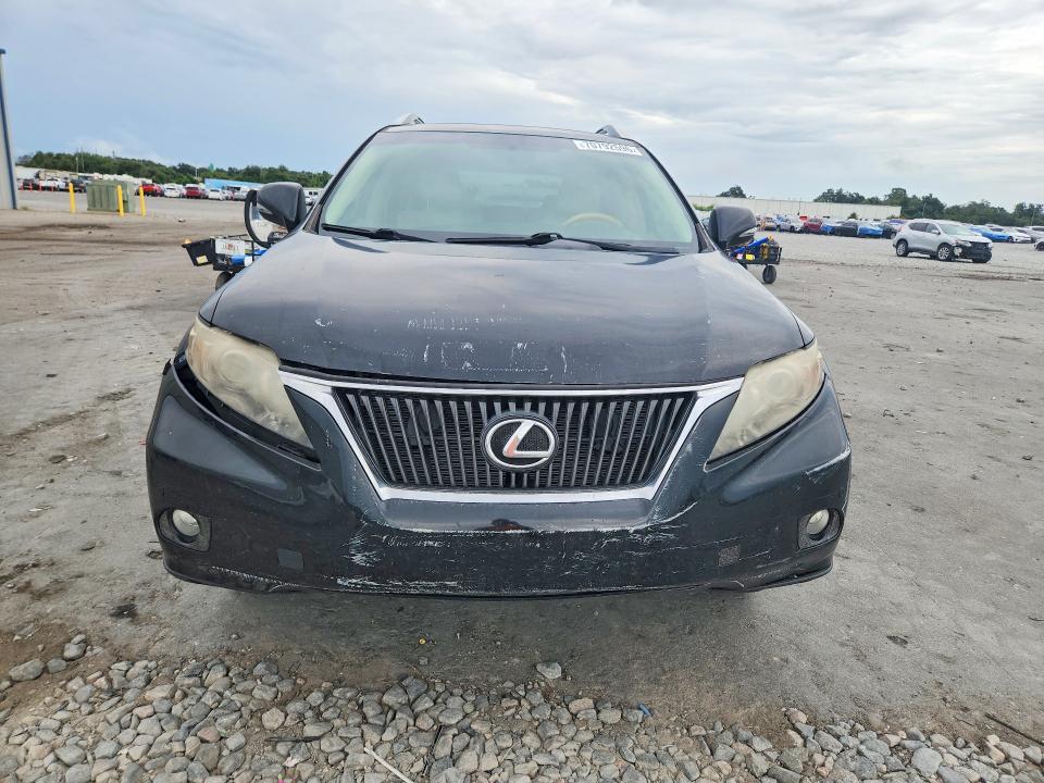 70792596 :رقم المزاد ، 2T2ZK1BA7AC027132 vin ، 2010 Lexus Rx مزاد بيع