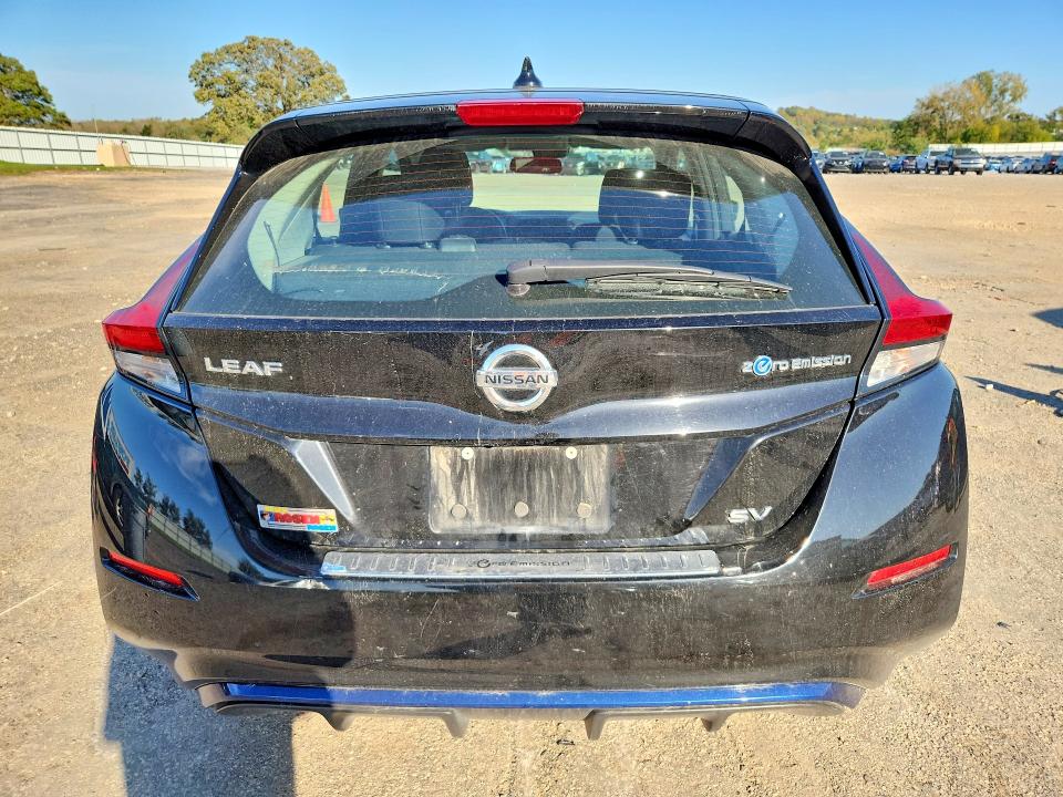71913526 :رقم المزاد ، 1N4AZ1CP7JC313030 vin ، 2018 Nissan Leaf مزاد بيع
