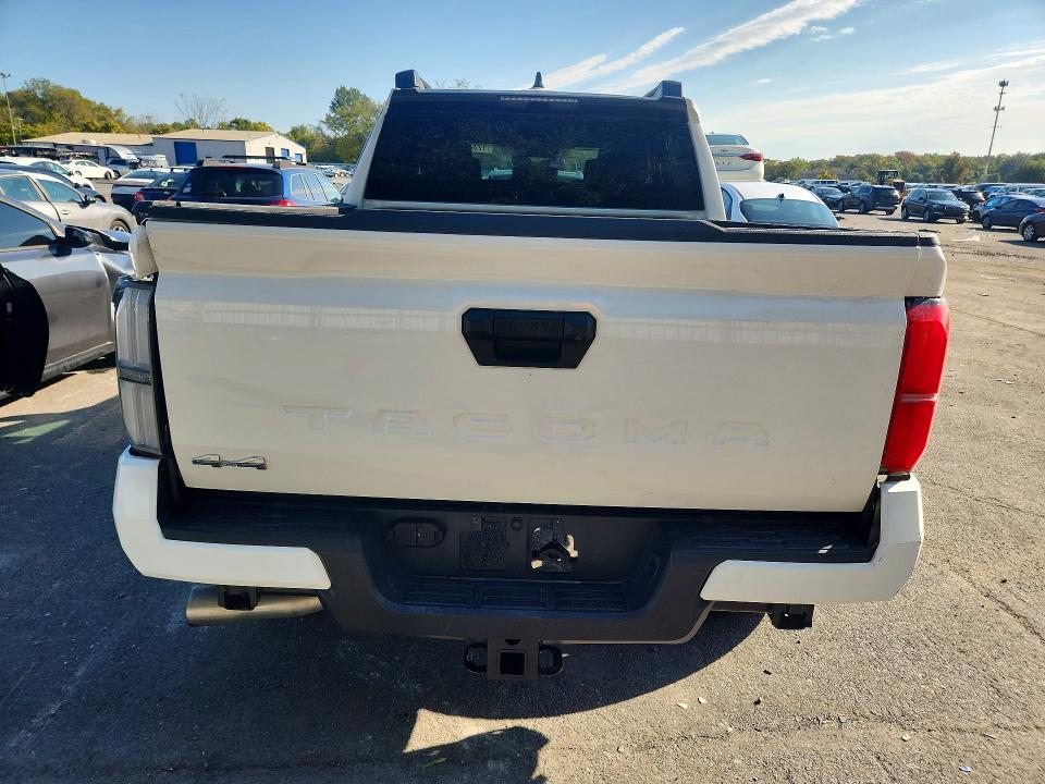 Продажа на аукционе авто 2025 Toyota Tacoma, vin: 3TMLB5JN1SM151749, номер лота: 72331676