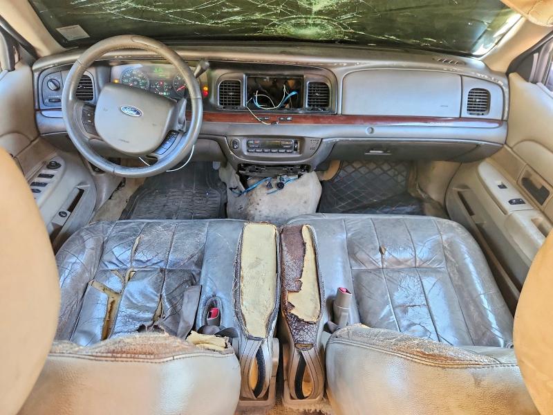 Продаж на аукціоні авто 2011 Ford Crown Victoria, vin: 2FABP7EV8BX184552, номер лоту: 70616826
