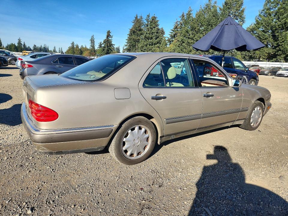 Продаж на аукціоні авто 1996 Mercedes-benz E, vin: WDBJF55F0TJ023370, номер лоту: 70893996