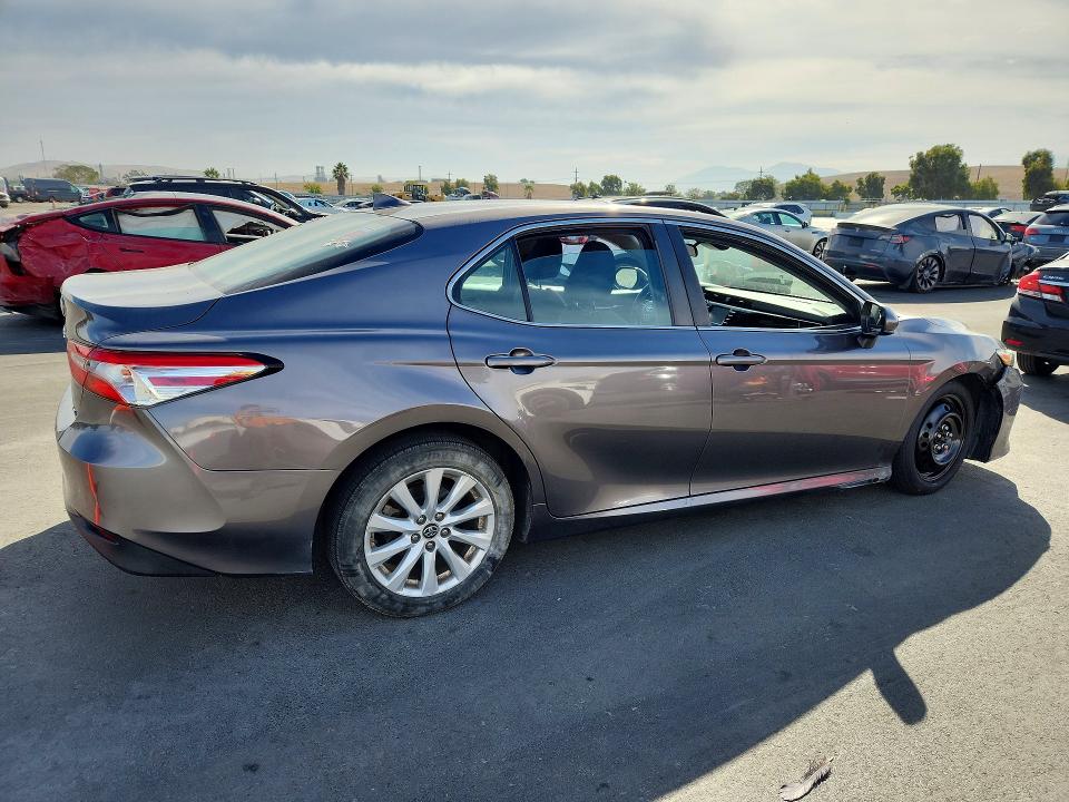Продажа на аукционе авто 2019 Toyota Camry, vin: 4T1B11HK1KU779191, номер лота: 71349066