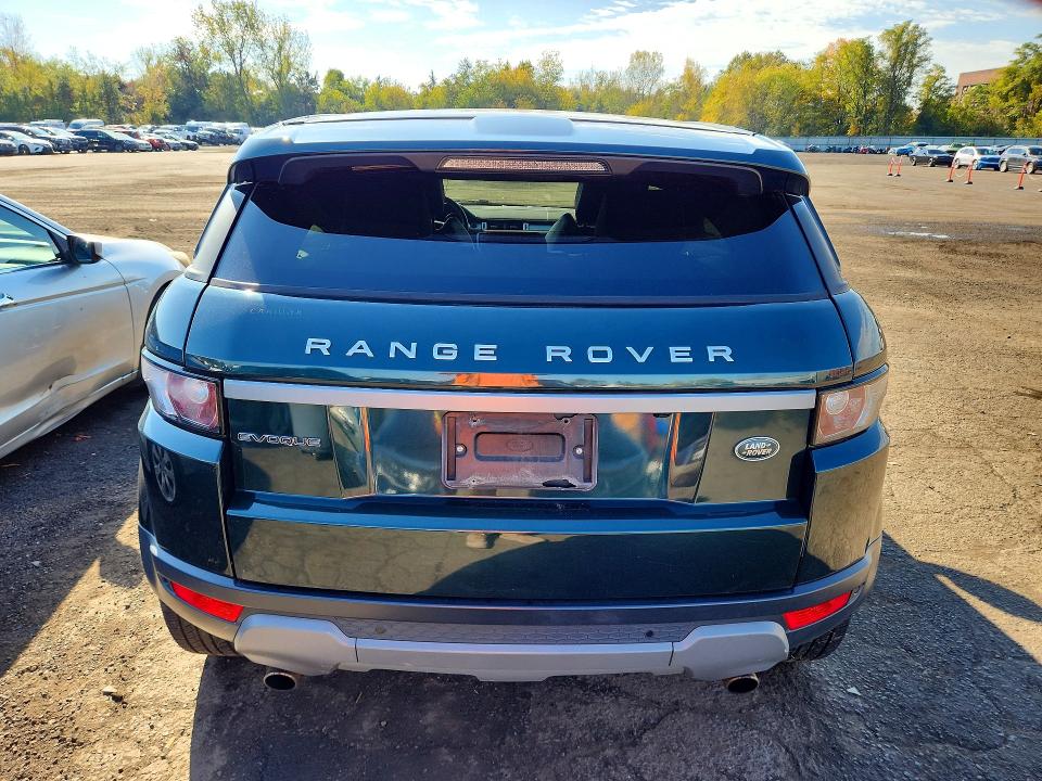 2015 Land Rover Range Rover Evoque მანქანა იყიდება აუქციონზე, vin: SALVP2BG9FH035078, აუქციონის ნომერი: 72834126