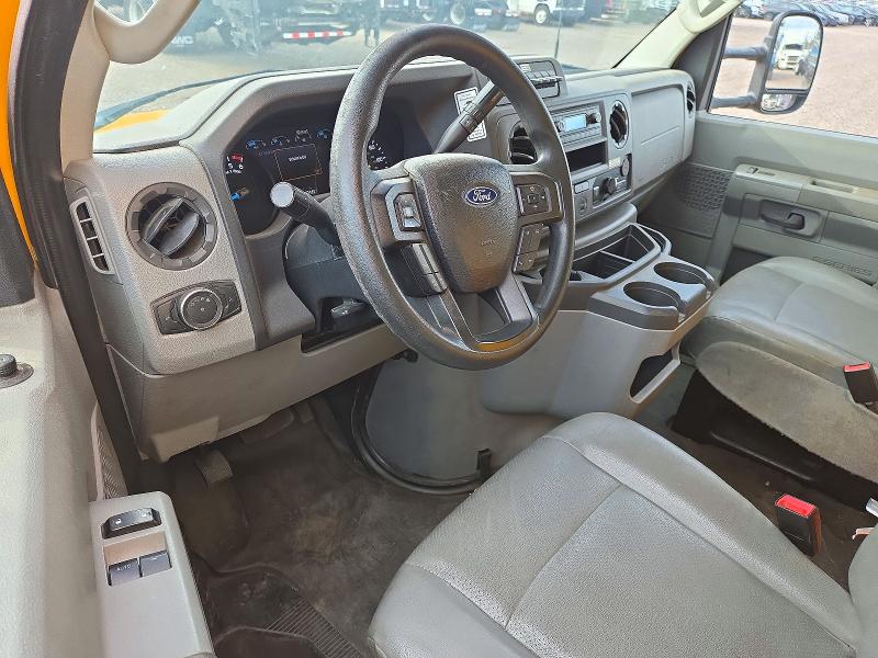 2022 Ford Econoline მანქანა იყიდება აუქციონზე, vin: 1FDWE3FN9NDC14545, აუქციონის ნომერი: 72261556