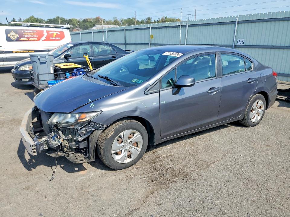 Auction sale of the 2013 Honda Civic, vin: 19XFB2F57DE211020, lot number: 71139056