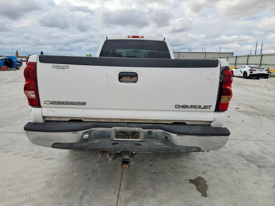 Продаж на аукціоні авто 2003 Chevrolet Silverado, vin: 1GCHC23U03F181722, номер лоту: 69688236