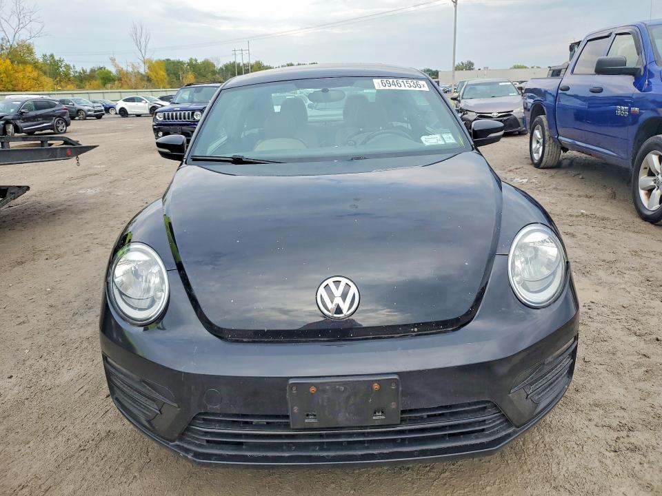 Продаж на аукціоні авто 2017 Volkswagen Beetle, vin: 3VWF17AT7HM630791, номер лоту: 69461536