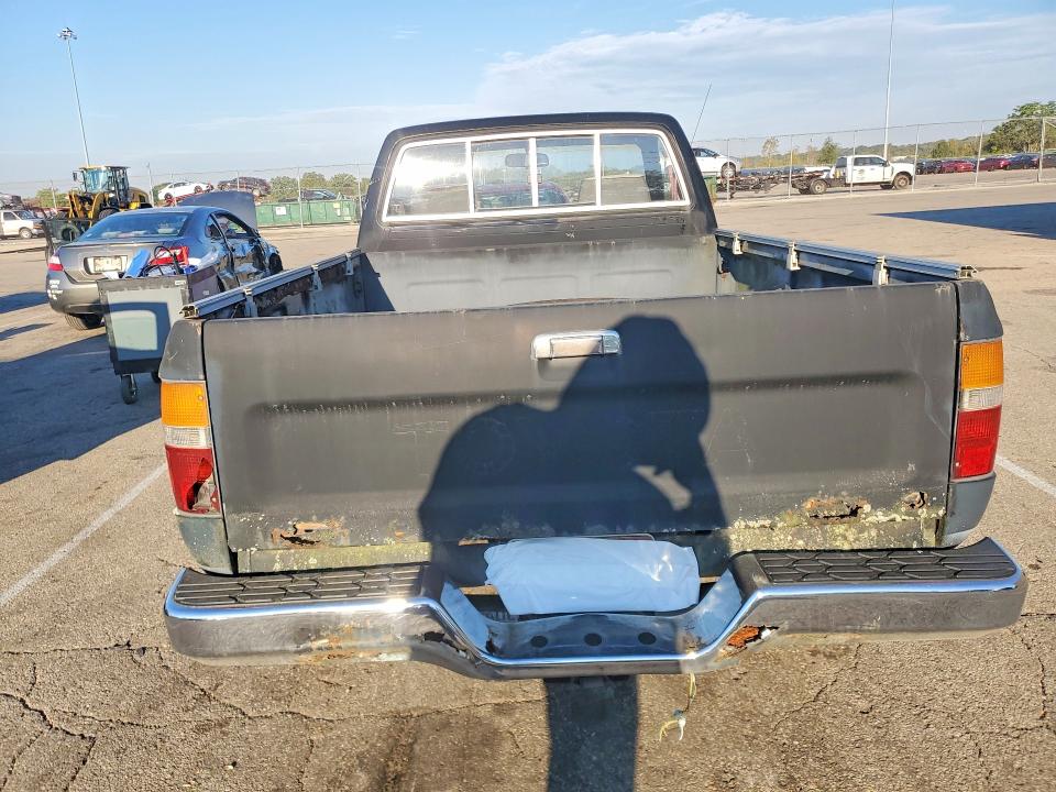Aukcja sprzedaży 1990 Toyota Pickup, vin: JT4VN01D5L2007687, numer aukcji: 70586276