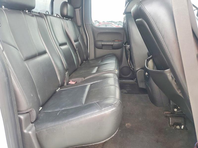 71173986 :رقم المزاد ، 1GCHK29677E521312 vin ، 2007 Chevrolet Silverado مزاد بيع