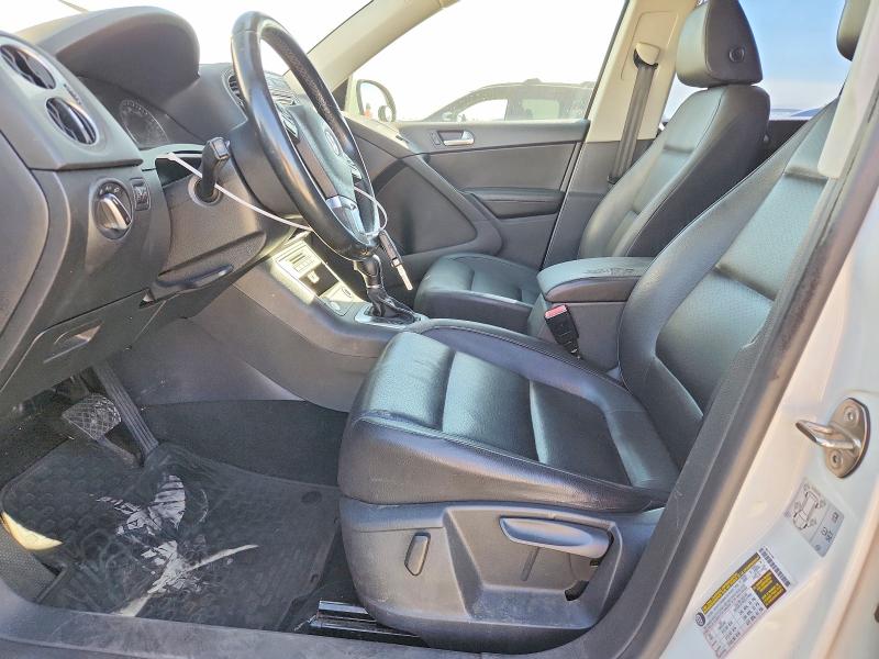 Продажа на аукционе авто 2016 Volkswagen Tiguan, vin: WVGAV7AX2GW524912, номер лота: 70930366