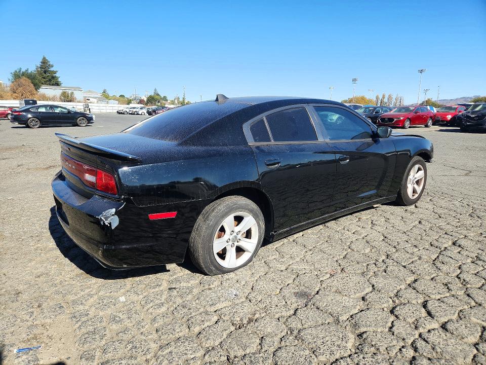 73168656 :رقم المزاد ، 2C3CDXBG9EH215940 vin ، 2014 Dodge Charger مزاد بيع
