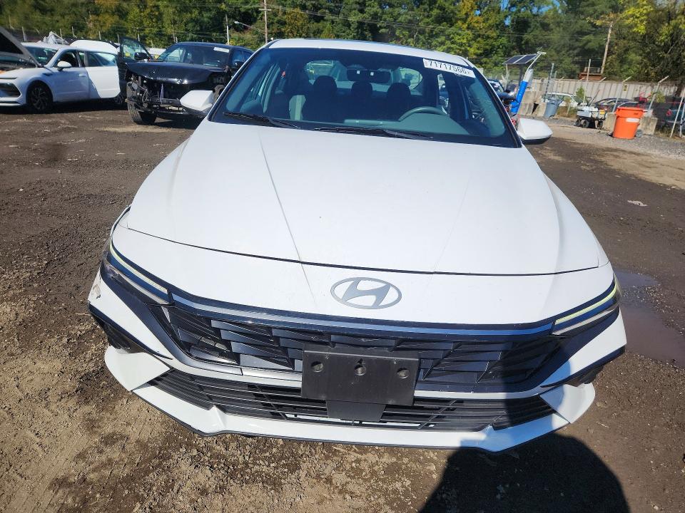 71717566 :رقم المزاد ، KMHLS4DG8SU971521 vin ، 2025 Hyundai Elantra مزاد بيع