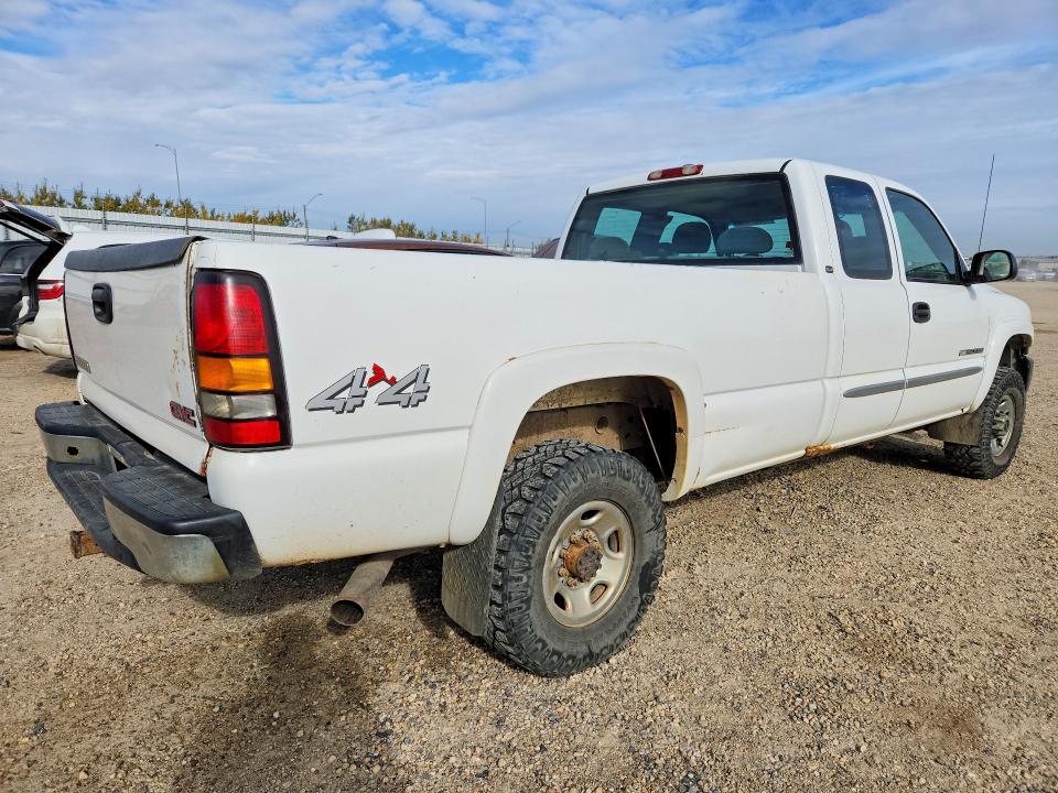 68827176 :رقم المزاد ، 1GTHK29U56E136926 vin ، 2006 Gmc Sierra مزاد بيع