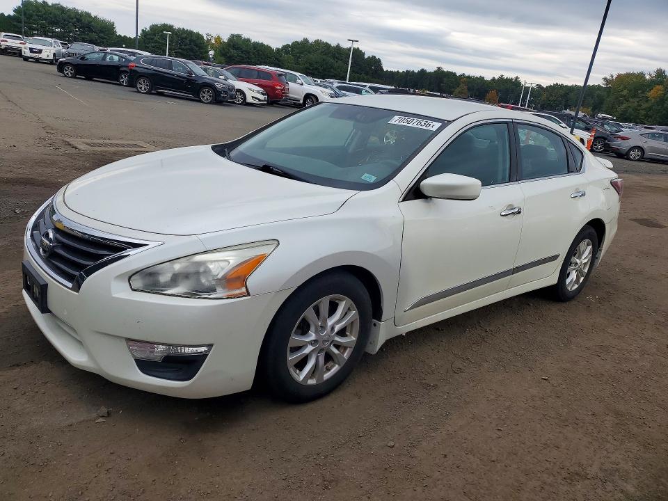Продажа на аукционе авто 2015 Nissan Altima, vin: 1N4AL3APXFC162532, номер лота: 70507636