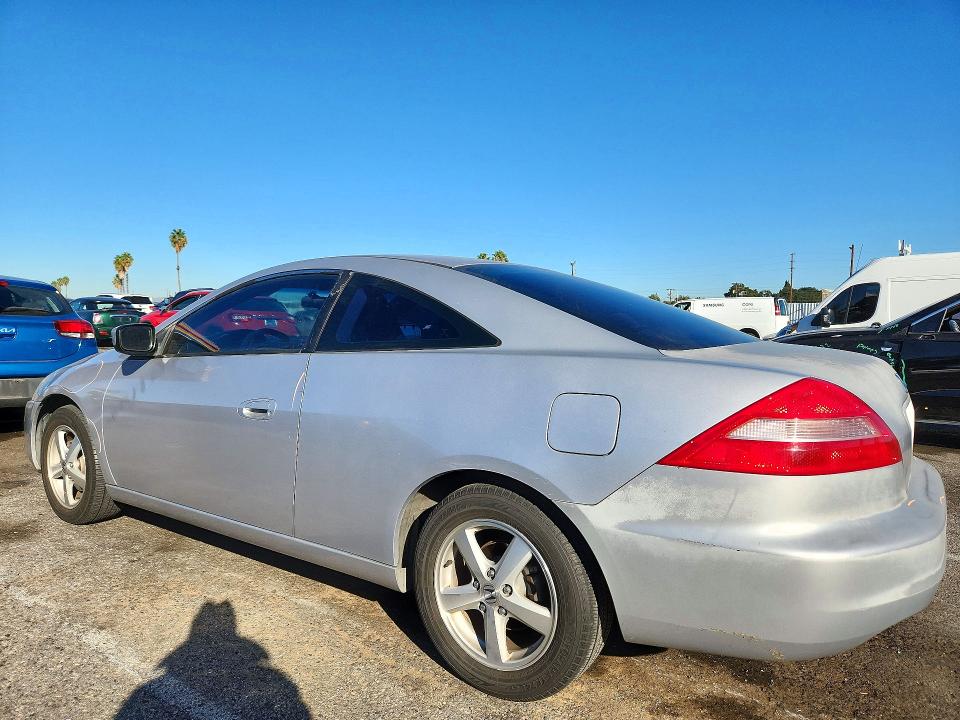 72005006 :رقم المزاد ، 1HGCM72755A009963 vin ، 2005 Honda Accord مزاد بيع