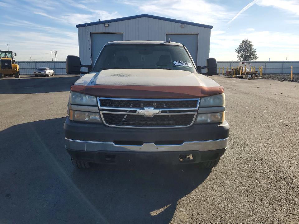 72968366 :رقم المزاد ، 1GCHK29UX6E160638 vin ، 2006 Chevrolet Silverado مزاد بيع