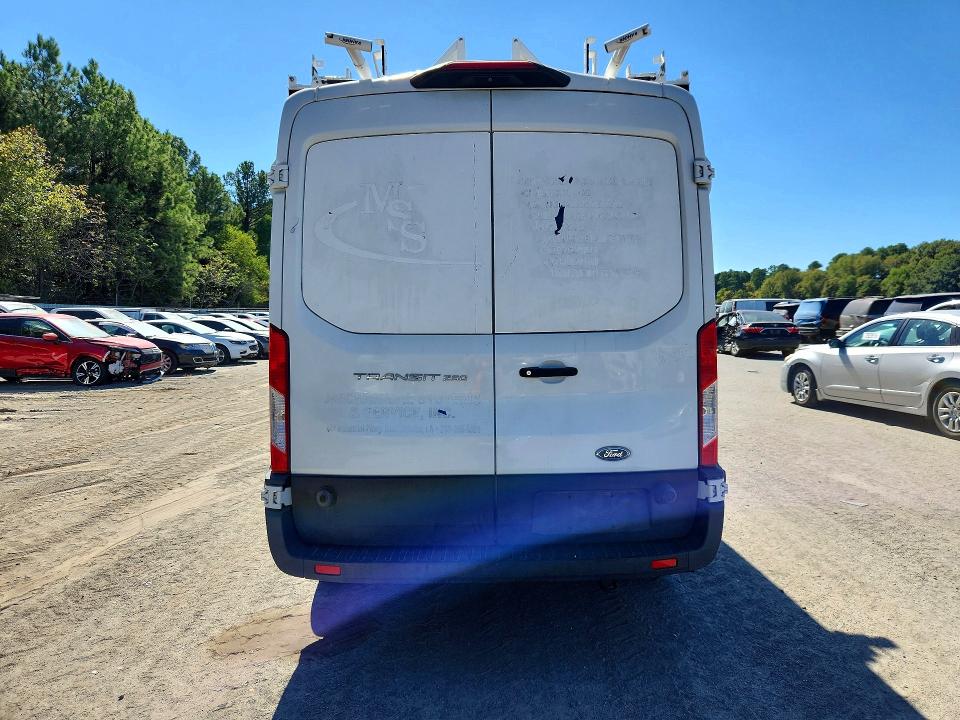 2020 Ford Transit მანქანა იყიდება აუქციონზე, vin: 1FTBR1C82LKB70634, აუქციონის ნომერი: 69948556