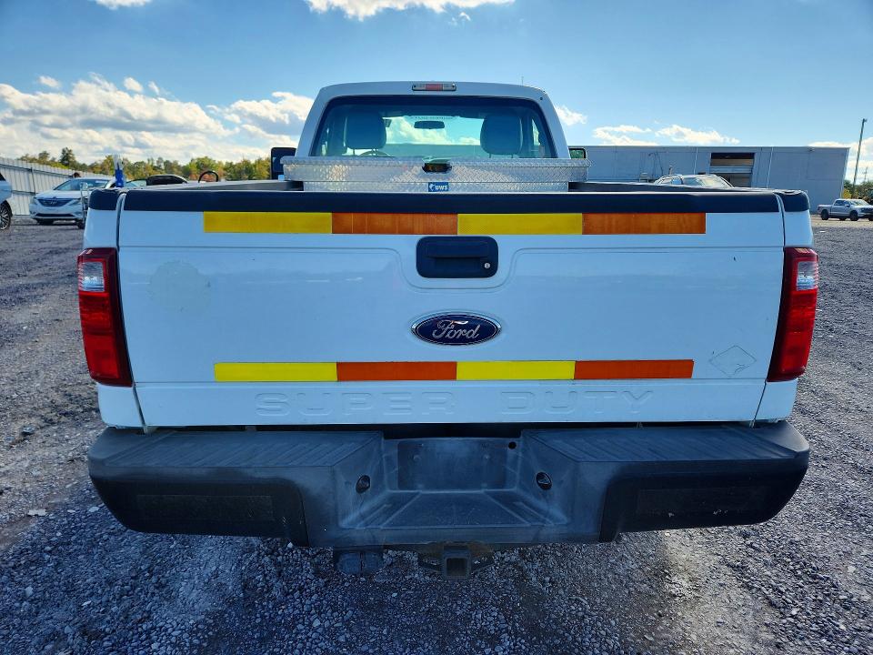 71971536 :رقم المزاد ، 1FTBF2A69DEB81856 vin ، 2013 Ford F250 مزاد بيع
