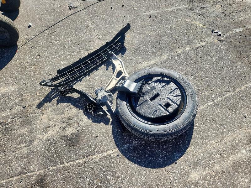 2016 Ford Focus მანქანა იყიდება აუქციონზე, vin: 1FADP3FE8GL385713, აუქციონის ნომერი: 72226156