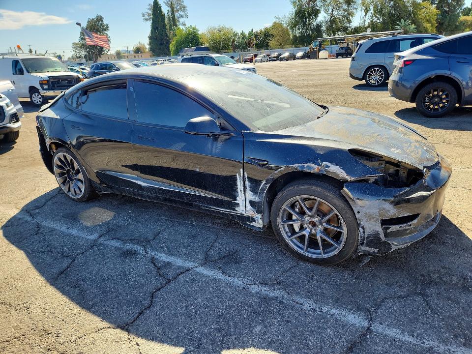Продажа на аукционе авто 2021 Tesla Model 3, vin: 5YJ3E1EC6MF936221, номер лота: 72710626