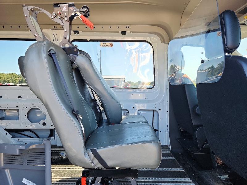 Продажа на аукционе авто 2022 Ford Transit, vin: 1FTBR2C8XNKA75151, номер лота: 71353296