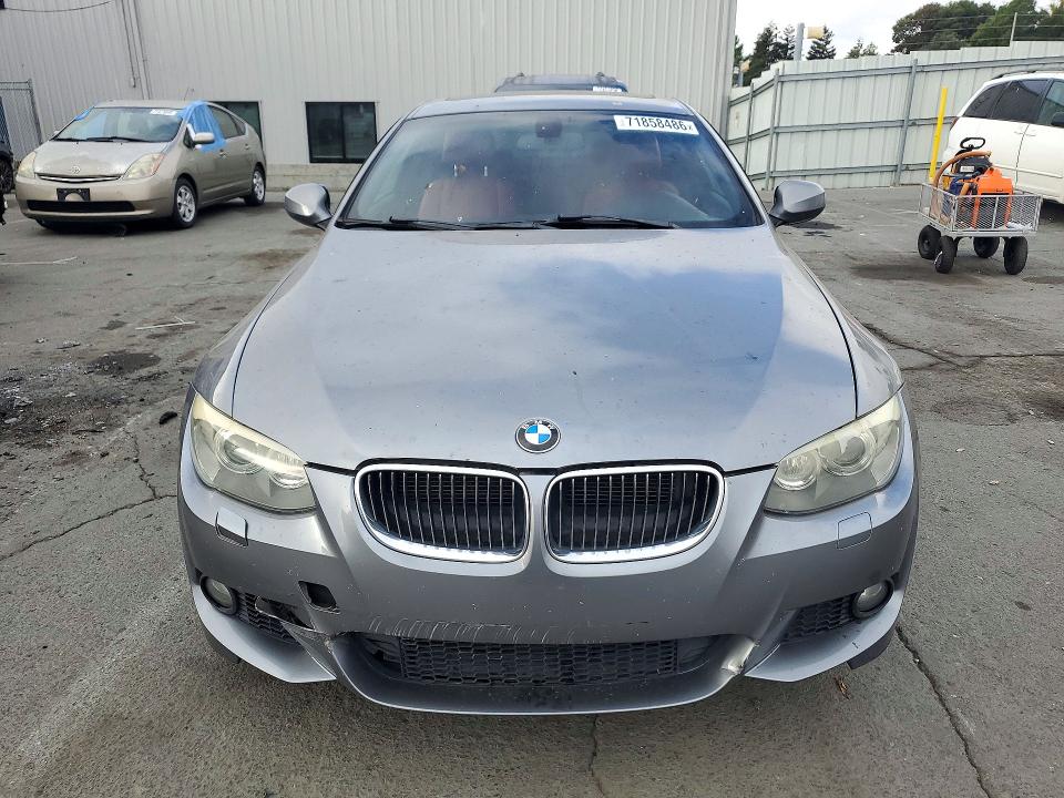 2011 Bmw 335 მანქანა იყიდება აუქციონზე, vin: WBAKF9C58BE261639, აუქციონის ნომერი: 71858486