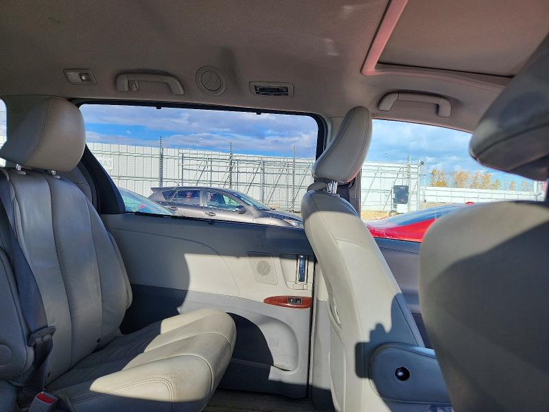 Продажа на аукционе авто 2011 Toyota Sienna, vin: 5TDYK3DC1BS170709, номер лота: 72556346