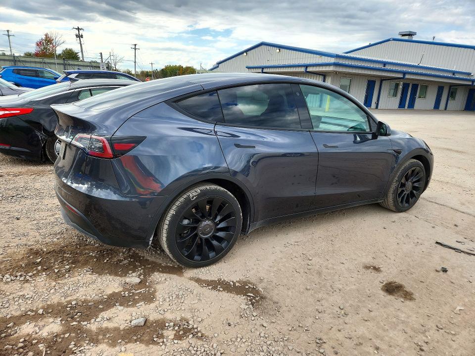 Продажа на аукционе авто 2022 Tesla Model Y, vin: 7SAYGAEE3NF519466, номер лота: 72153986