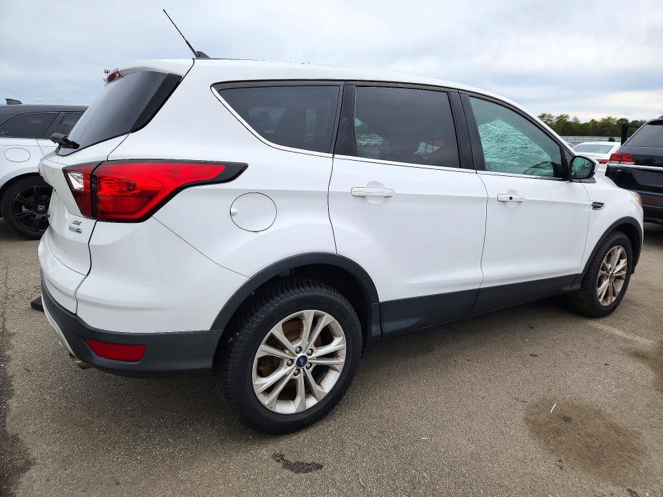 Продаж на аукціоні авто 2019 Ford Escape, vin: 1FMCU9GD9KUB91438, номер лоту: 72727926