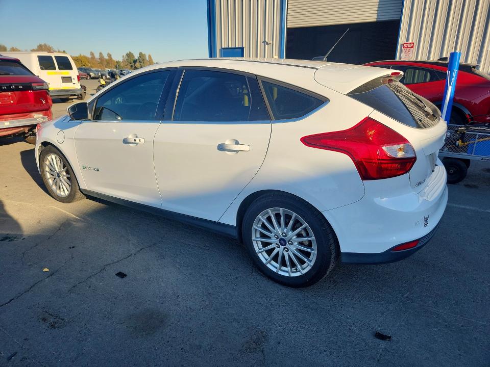 Продажа на аукционе авто 2014 Ford Focus, vin: 1FADP3R45EL300441, номер лота: 72005226