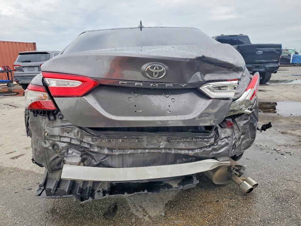 2019 Toyota Camry მანქანა იყიდება აუქციონზე, vin: 4T1B11HK7KU806975, აუქციონის ნომერი: 71577876