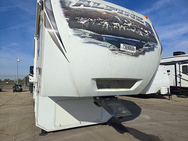 2012 Keystone Alpine 3010 Re მანქანა იყიდება აუქციონზე, vin: 4YDF3492XCE780848, აუქციონის ნომერი: 73690656