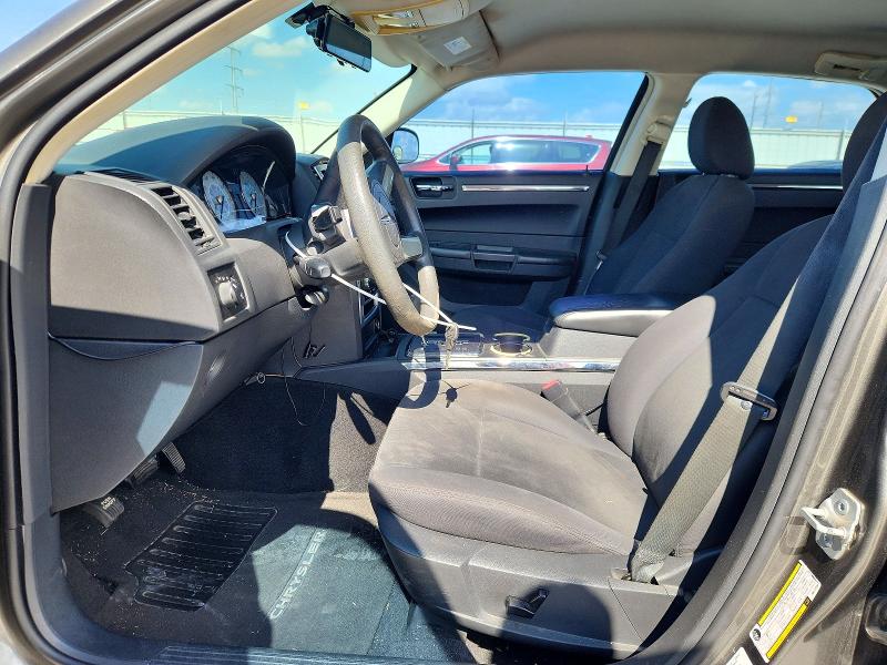 Продажа на аукционе авто 2010 Chrysler 300, vin: 2C3CA4CD6AH211298, номер лота: 73005356